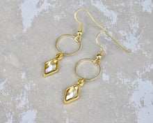 Load image into Gallery viewer, Berlynne Ring Drop Earrings - Golden Shadow

