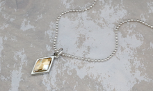 Load image into Gallery viewer, Crystal Berlynne Necklace - Golden Shadow
