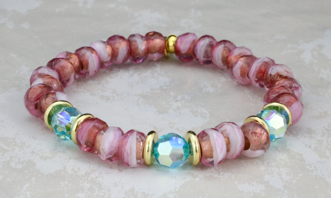 Venus Bracelet in Pink