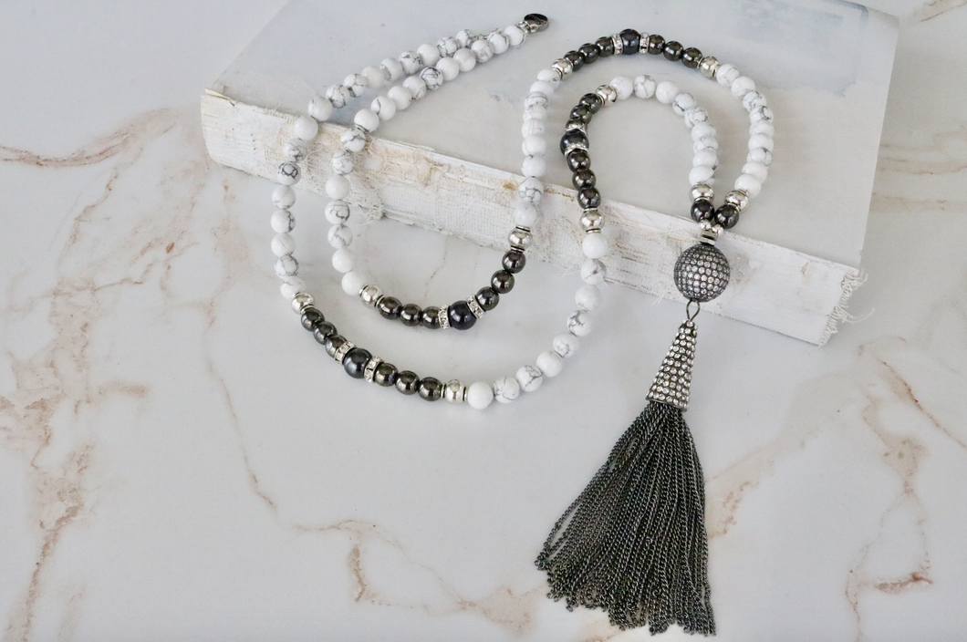 Howlite and Hematite Beaded Necklace