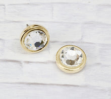 Load image into Gallery viewer, Petite Crystal Studs - Clear Crystal

